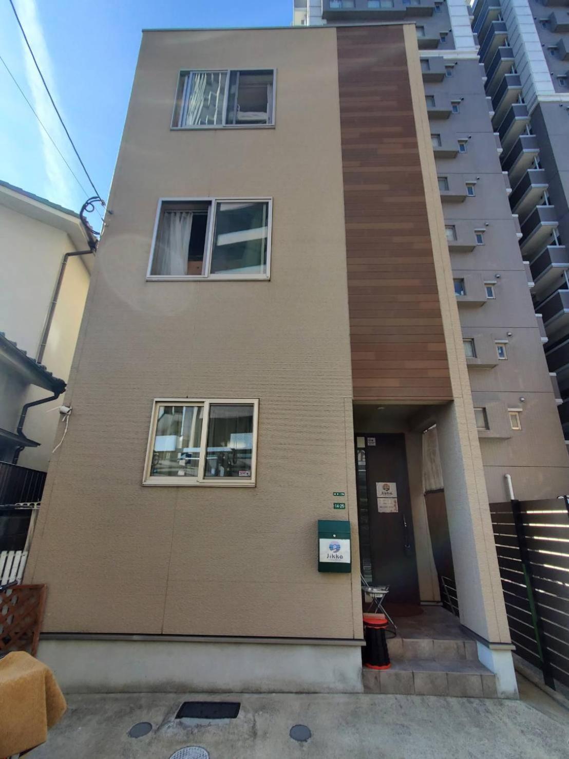 Fukuoka Jikka Fukuoka (Fukuoka)